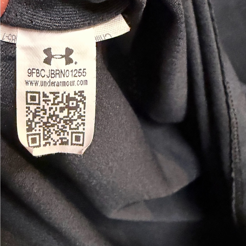 Under Armour Black Performance Racerback Tank - Picture 4 of 4